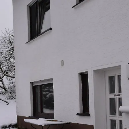 Dorlar Apartment *
